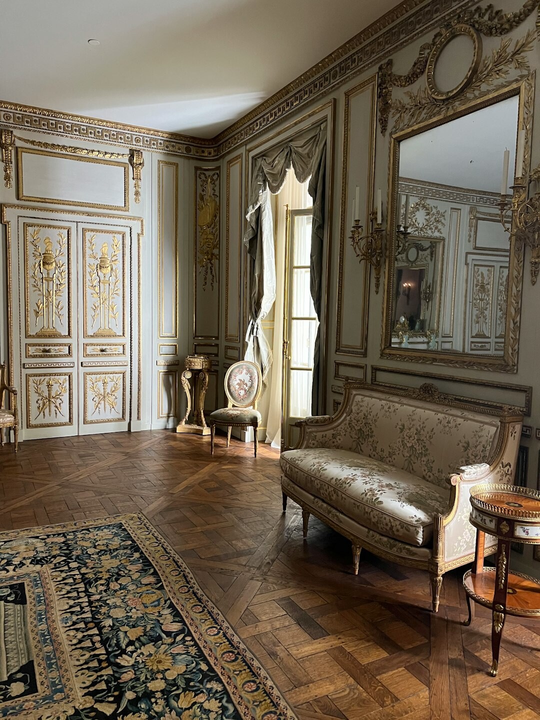 luxury french celebrity home interior